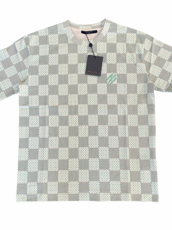 Louis Vuitton Other - Louis Vuitton White and Green Damier T-Shirt Men’s Size Medium